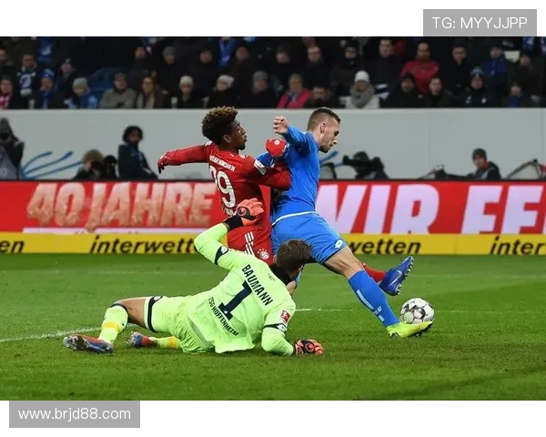 德国因鲍曼恶心症状补招阿图博卢为门将替补